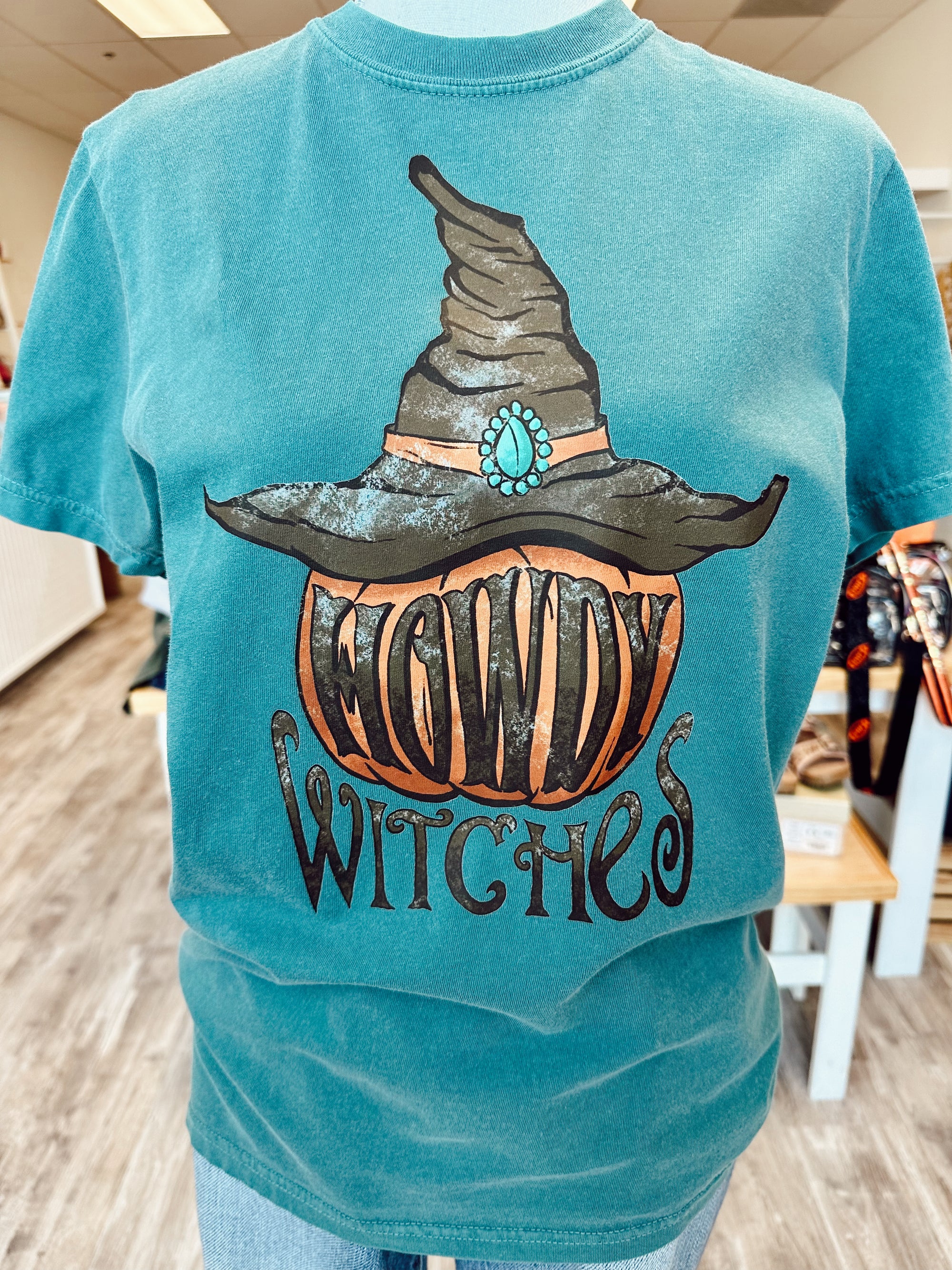 Howdy Witches Tee, Emerald