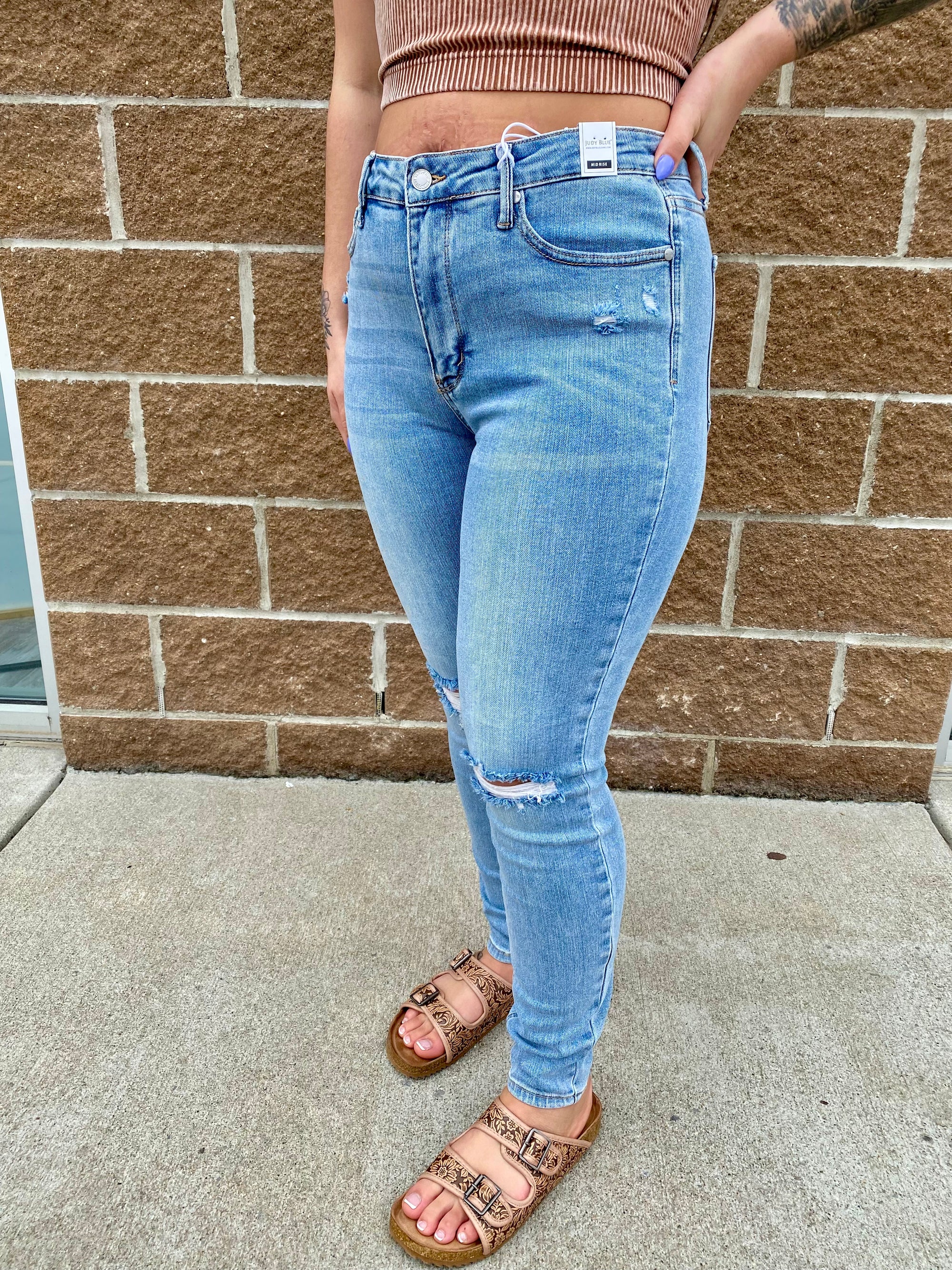 The Macie Distressed Jeans, Judy Blue