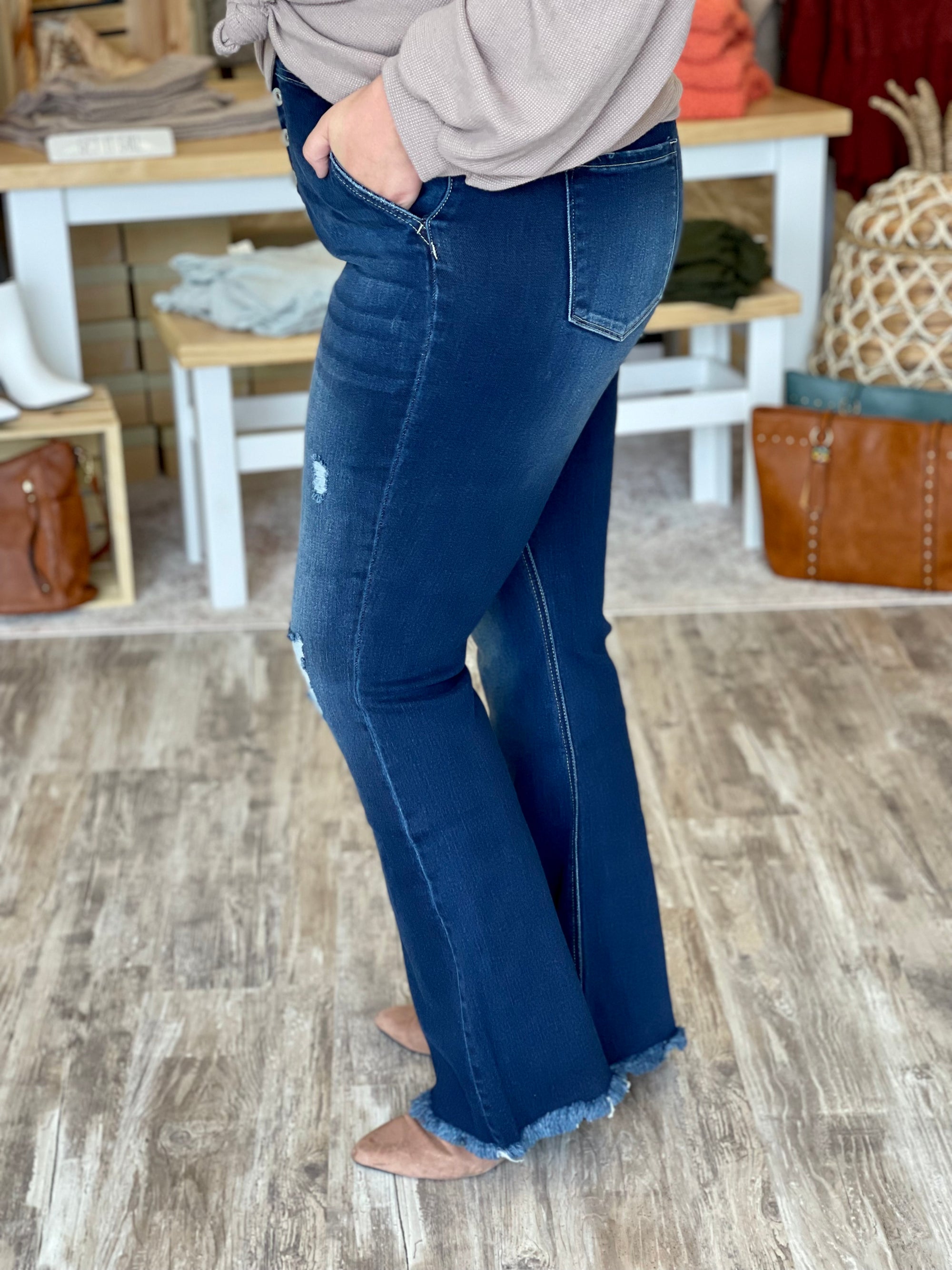 Avery Flare Jeans